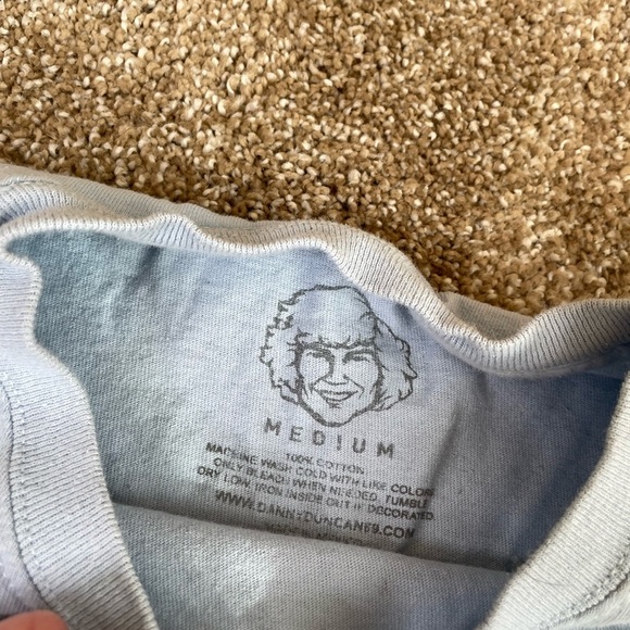 Baby Blue Virginity Rocks Women's SZ M graphic Tee shirts in excellent condition - Picture 8 of 8